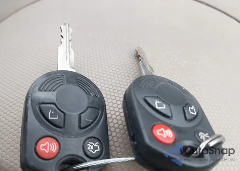 2012 Ford Escape Limited from USA, damaged, VIN 1FMCU0E71CKA72076